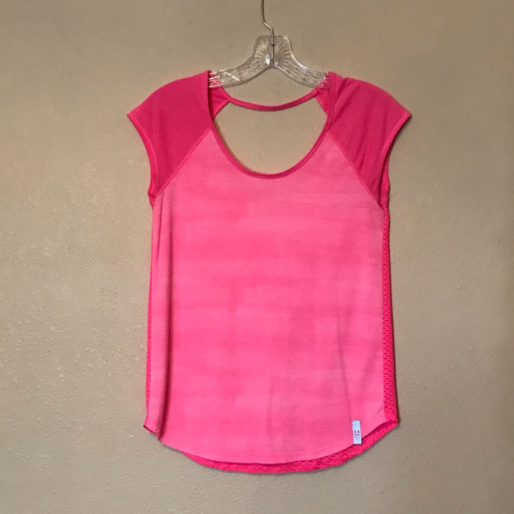 💖UNDER ARMOUR🤍 Breast cancer awareness Tee❕